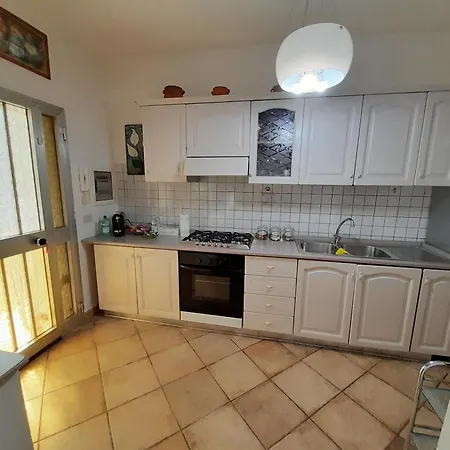 Holiday home Casa In Campagna A Tre Chilometri Dal Mare Con Parcheggio Privato