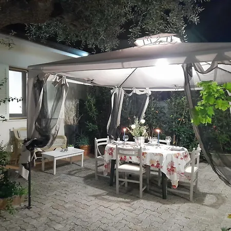 Casa In Campagna A Tre Chilometri Dal Mare Con Parcheggio Privato Holiday home *
